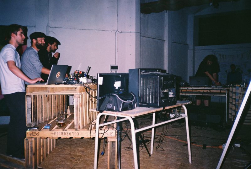 Pozvakowski / Permon Balet Superstar / Dead Pigeon Dub / Návrat Dinosaurů | EXPO /|\