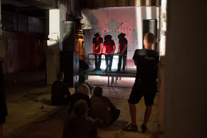 Ruins of Intolerance #006 | EXPO /|\