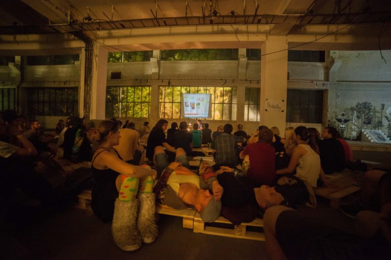 Ruins of Intolerance #006 | EXPO /|\