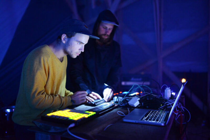 psy-high IV fire | EXPO /|\